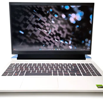 2023 Üzleti Használt Laptop G15 5530 15.6